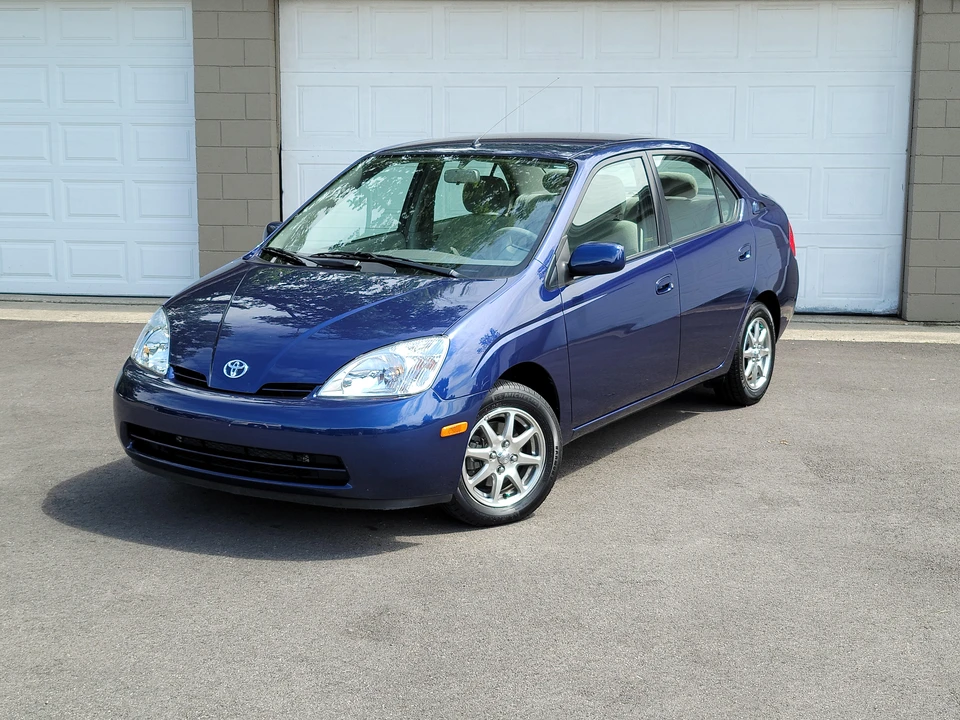 2003 Toyota Prius 1st Gen - Image 10 of 31