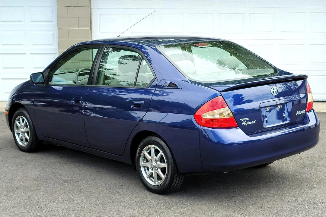 2003 Toyota Prius 1st Gen - Image 4 of 31
