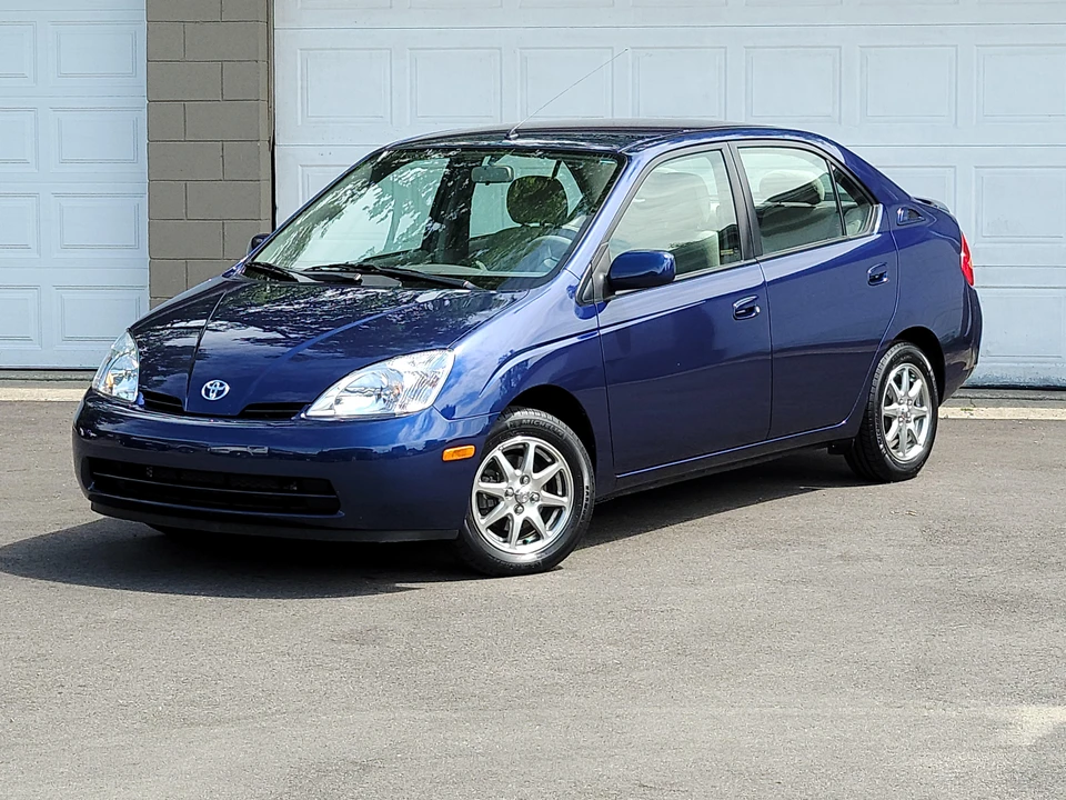 2003 Toyota Prius 1st Gen - Image 12 of 31