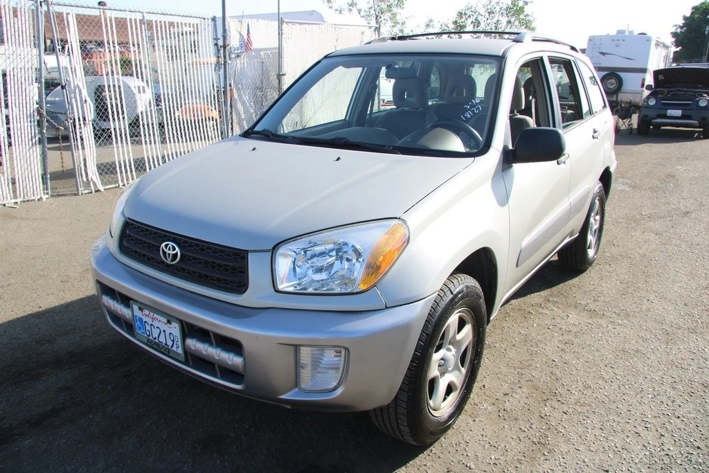 2003 Toyota RAV4 2nd Gen - Image 2 of 21