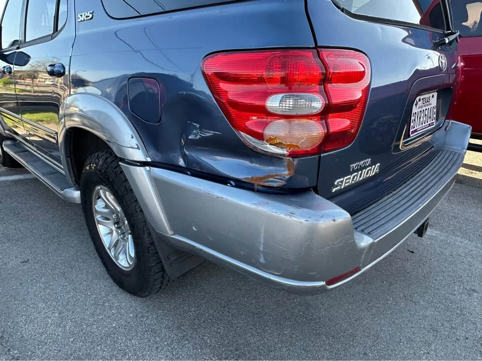 2003 Toyota Sequoia 1st Gen - Image 9 of 9