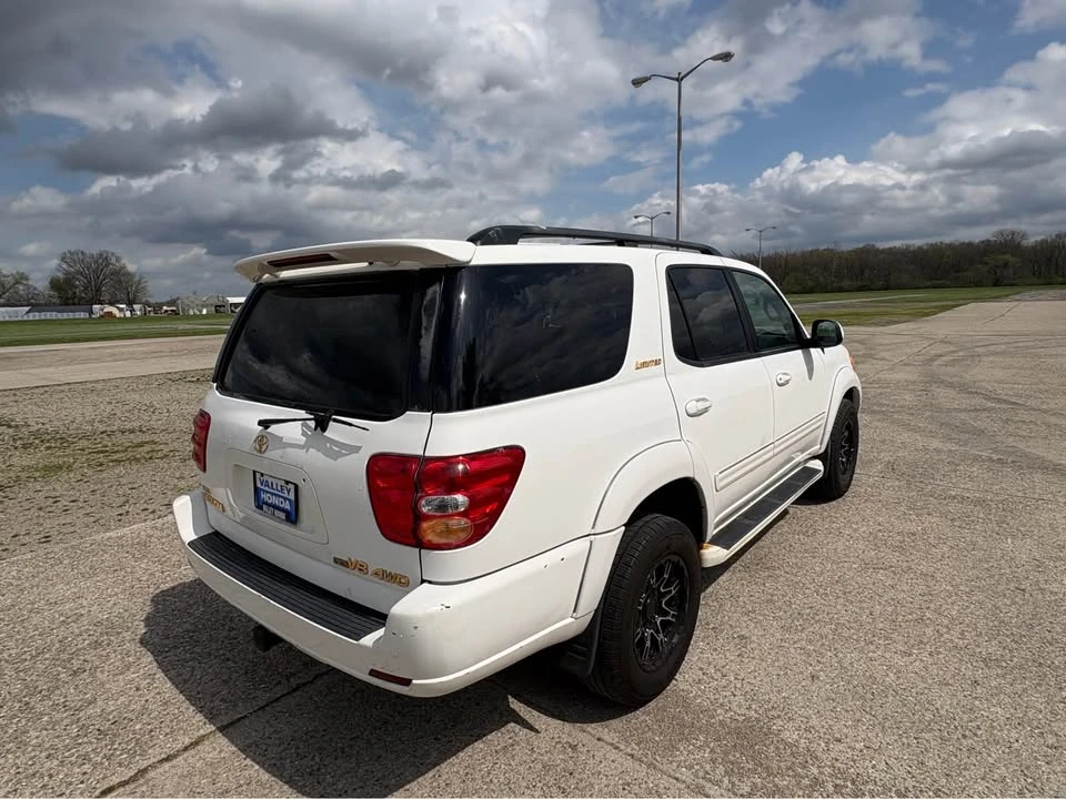 2003 Toyota Sequoia 1st Gen - Image 5 of 10