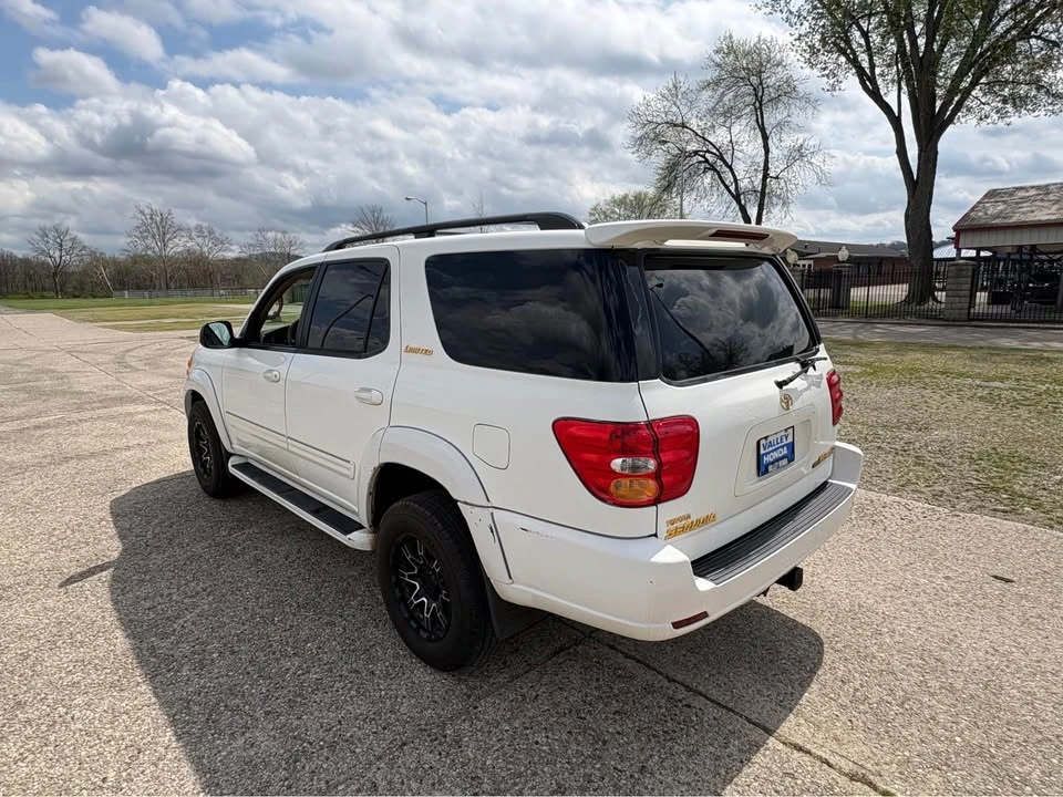 2003 Toyota Sequoia 1st Gen - Image 6 of 10