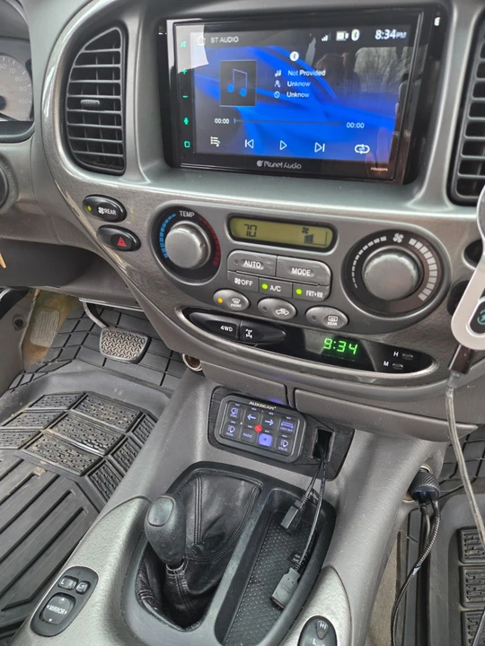2003 Toyota Sequoia 1st Gen - Image 6 of 17