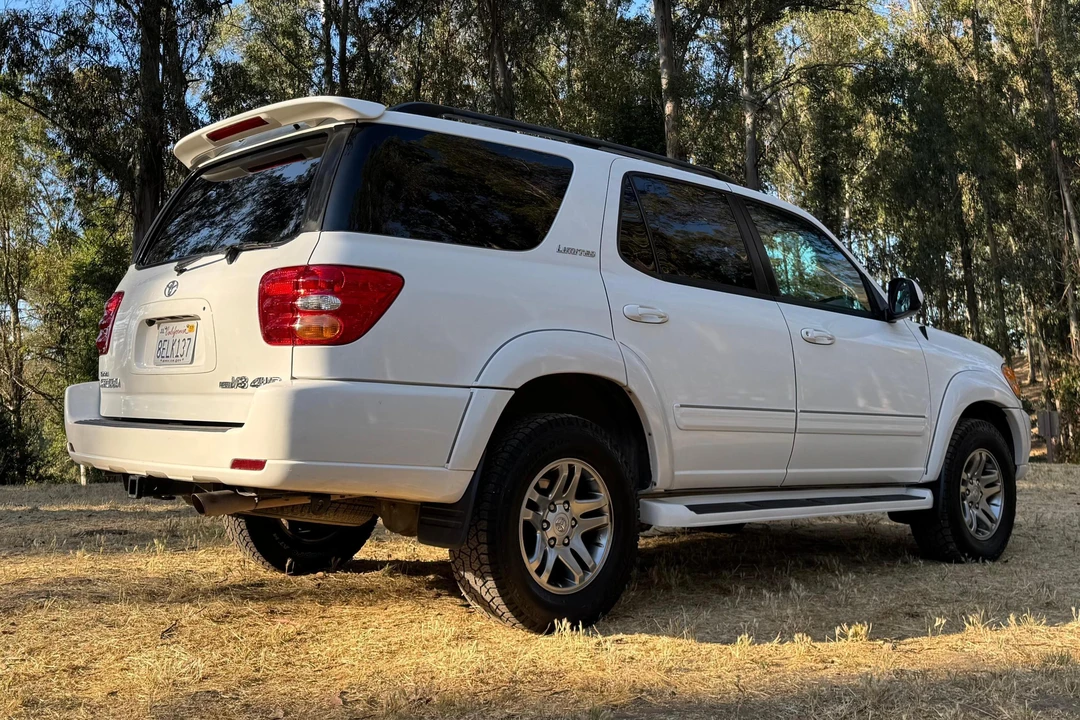 2003 Toyota Sequoia 1st Gen - Image 4 of 31