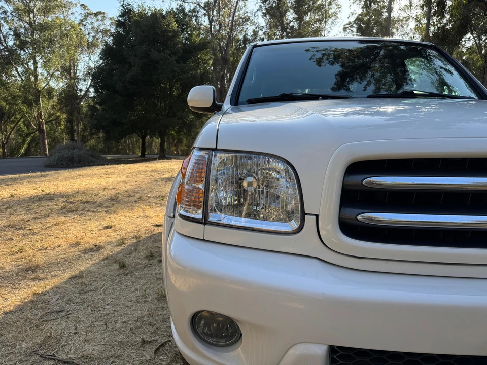 2003 Toyota Sequoia 1st Gen - Image 9 of 31