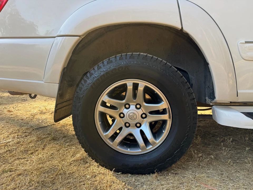 2003 Toyota Sequoia 1st Gen - Image 25 of 31