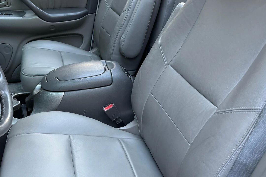 2003 Toyota Sequoia 1st Gen - Image 30 of 31