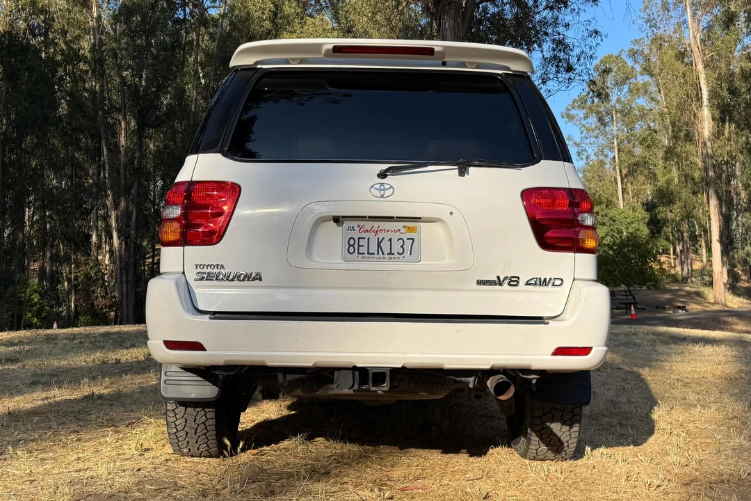 2003 Toyota Sequoia 1st Gen - Image 5 of 31