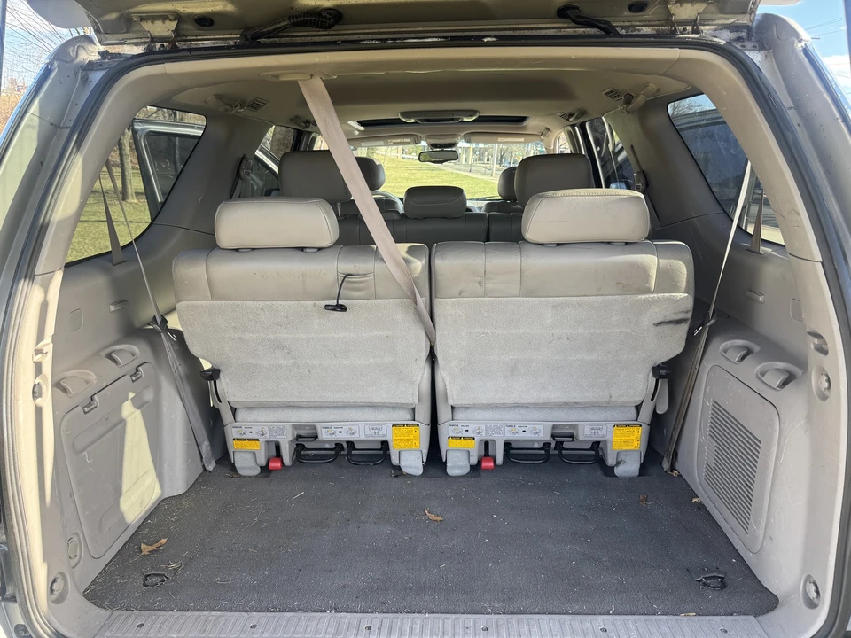 2003 Toyota Sequoia 1st Gen - Image 15 of 21