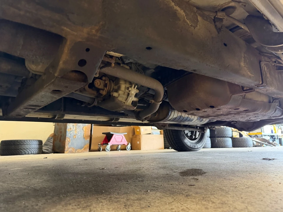 2003 Toyota Sequoia 1st Gen - Image 16 of 17