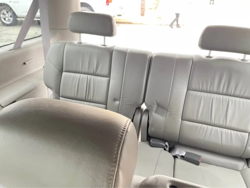 2003 Toyota Sequoia 1st Gen - Image 12 of 15