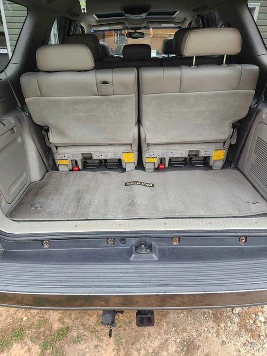 2003 Toyota Sequoia 1st Gen - Image 7 of 8