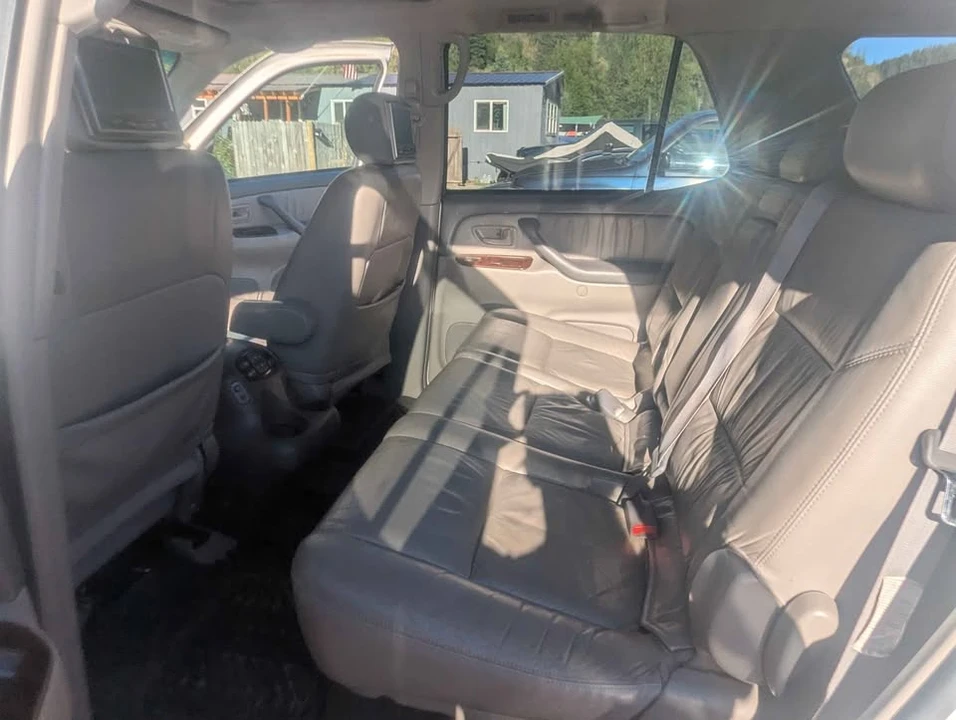 2003 Toyota Sequoia 1st Gen - Image 6 of 10