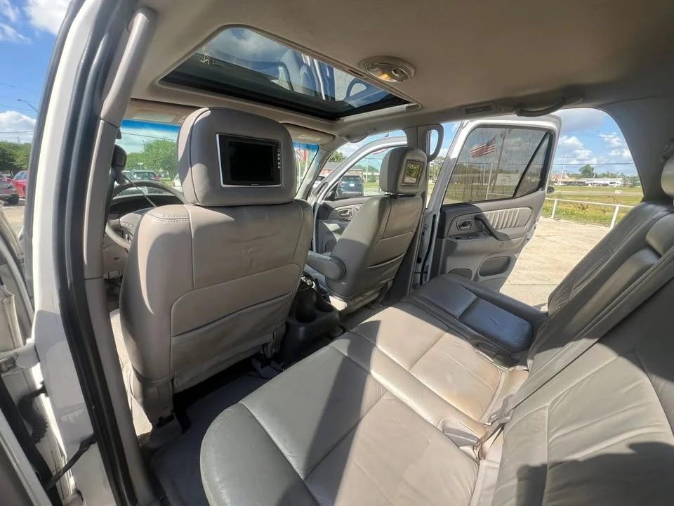 2003 Toyota Sequoia 1st Gen - Image 11 of 20