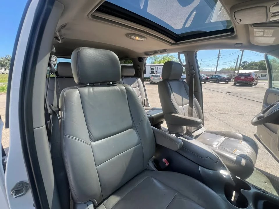 2003 Toyota Sequoia 1st Gen - Image 19 of 20