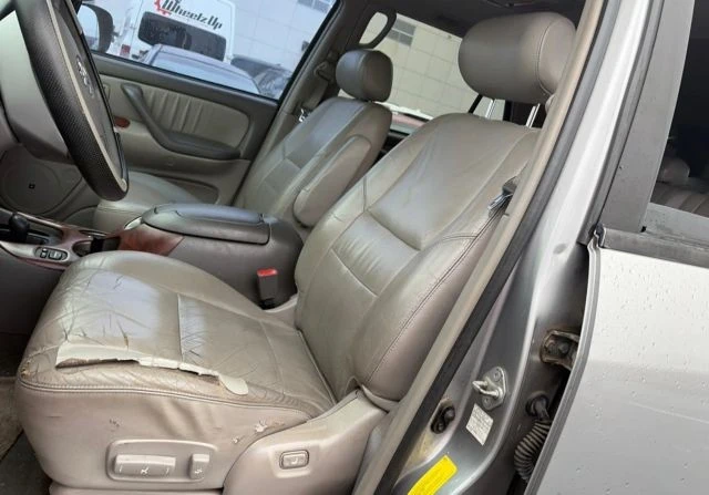 2003 Toyota Sequoia 1st Gen - Image 9 of 13