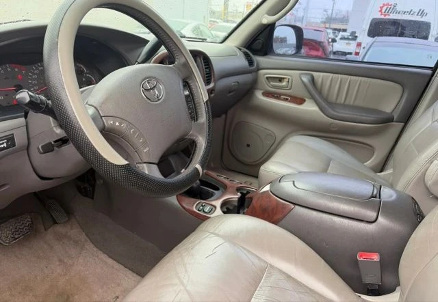 2003 Toyota Sequoia 1st Gen - Image 8 of 13