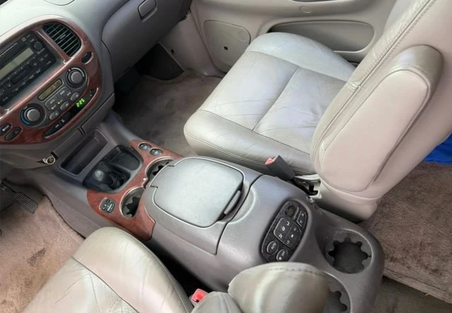 2003 Toyota Sequoia 1st Gen - Image 10 of 13