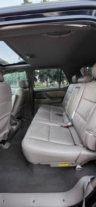 2003 Toyota Sequoia 1st Gen - Image 7 of 13