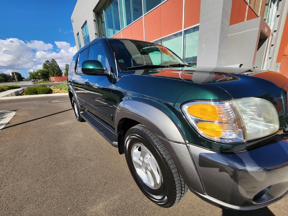 2003 Toyota Sequoia 1st Gen - Image 24 of 31