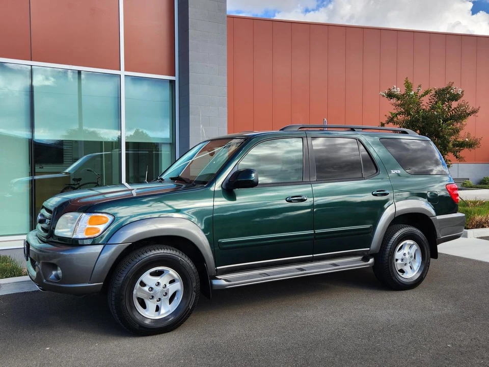 2003 Toyota Sequoia 1st Gen - Image 8 of 31
