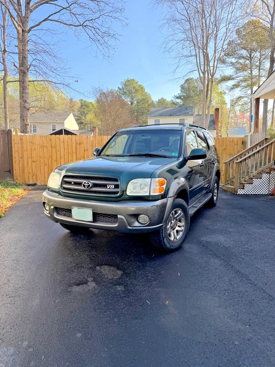 2003 Toyota Sequoia 1st Gen - Image 3 of 18