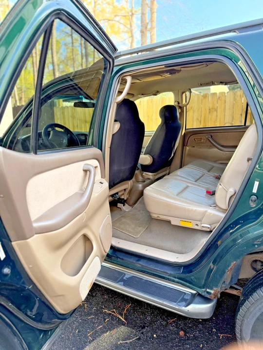 2003 Toyota Sequoia 1st Gen - Image 6 of 18