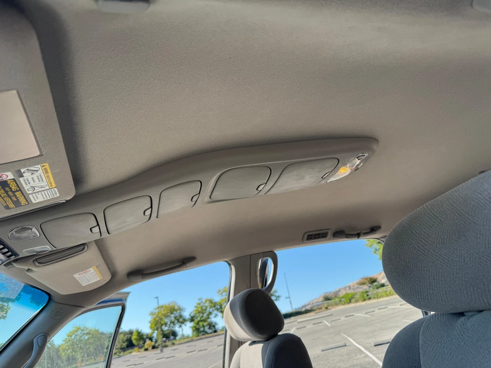 2003 Toyota Sequoia 1st Gen - Image 29 of 31