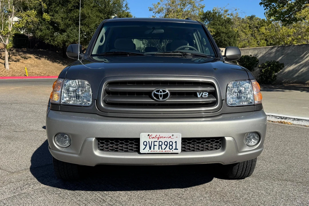 2003 Toyota Sequoia 1st Gen - Image 2 of 31