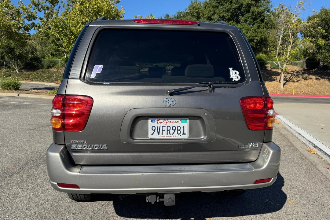2003 Toyota Sequoia 1st Gen - Image 5 of 31