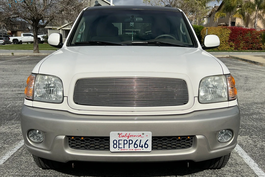 2003 Toyota Sequoia 1st Gen - Image 2 of 31