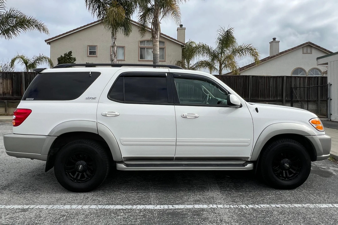 2003 Toyota Sequoia 1st Gen - Image 3 of 31