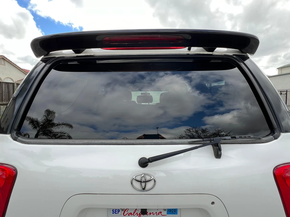 2003 Toyota Sequoia 1st Gen - Image 27 of 31