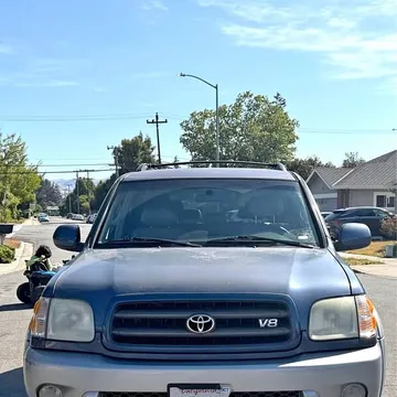 2003 Toyota Sequoia SR5