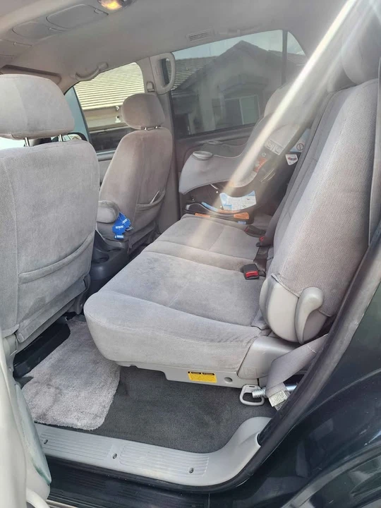 2003 Toyota Sequoia 1st Gen - Image 6 of 11
