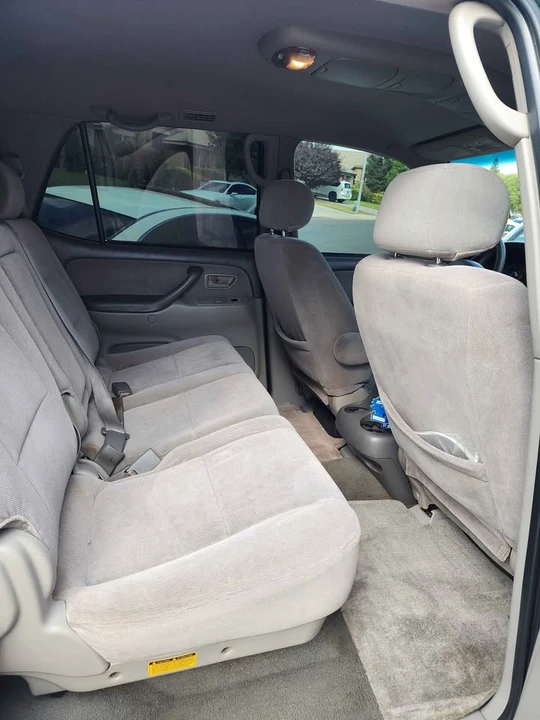 2003 Toyota Sequoia 1st Gen - Image 7 of 11