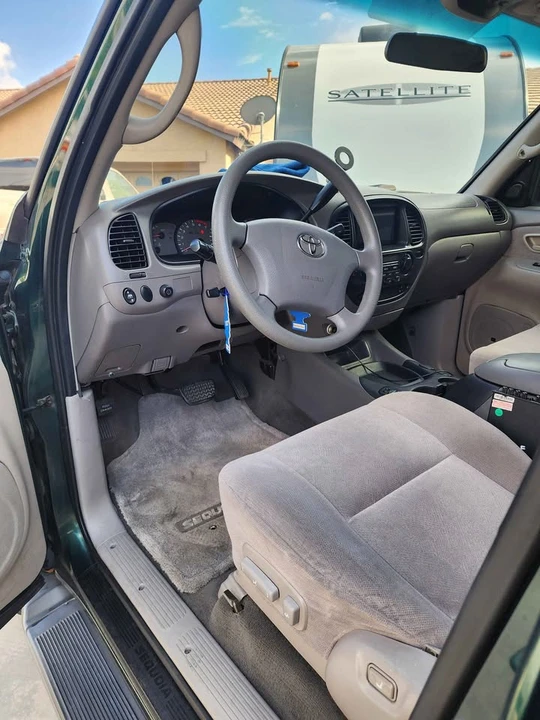 2003 Toyota Sequoia 1st Gen - Image 5 of 11