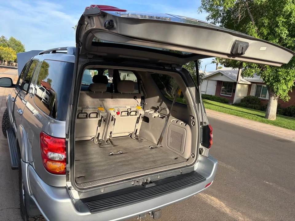 2003 Toyota Sequoia 1st Gen - Image 13 of 19