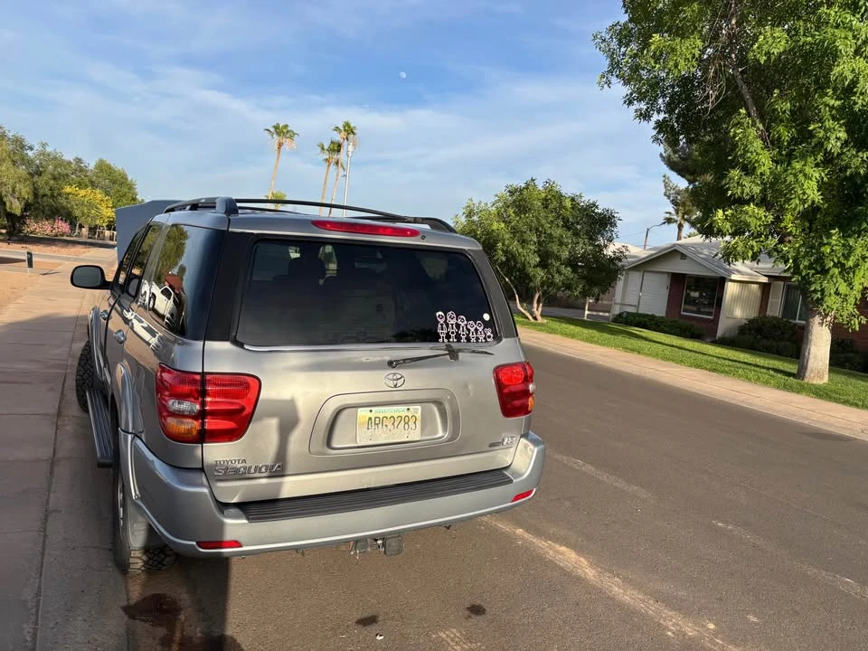 2003 Toyota Sequoia 1st Gen - Image 16 of 19