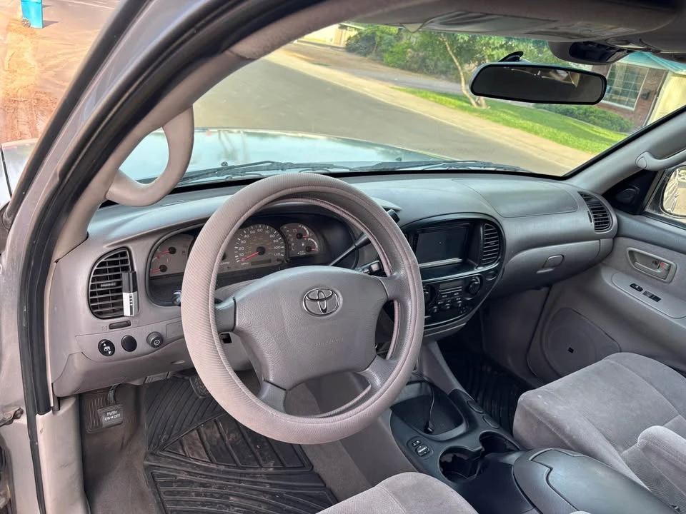 2003 Toyota Sequoia 1st Gen - Image 6 of 19