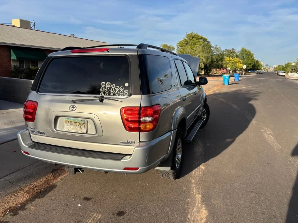 2003 Toyota Sequoia 1st Gen - Image 15 of 19