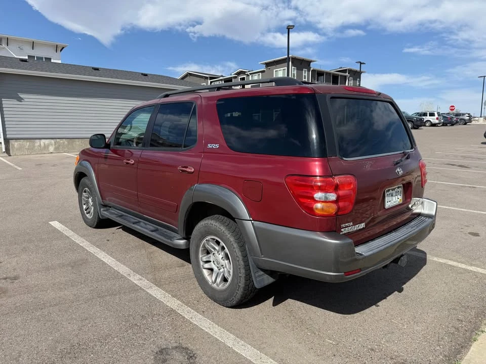 2003 Toyota Sequoia 1st Gen - Image 5 of 11
