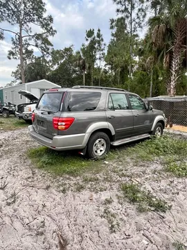 2003 Toyota Sequoia SR5