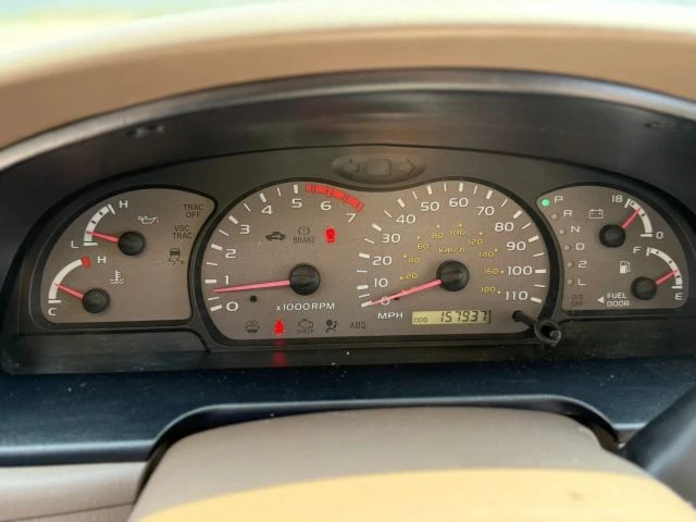 2003 Toyota Sequoia 1st Gen - Image 14 of 21