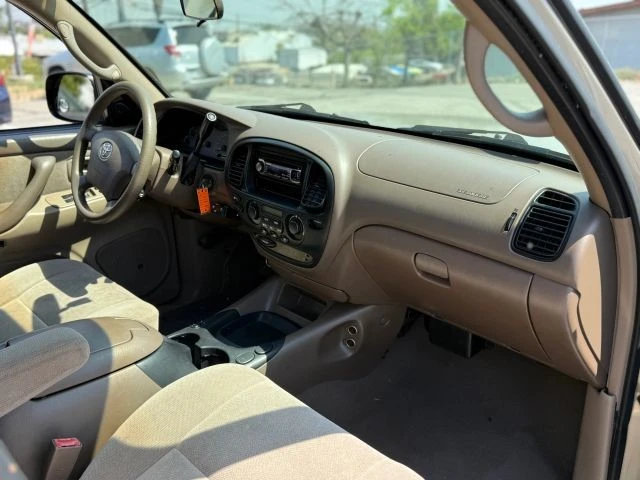 2003 Toyota Sequoia 1st Gen - Image 18 of 21