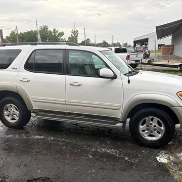 2003 Toyota Sequoia · SR5 Sport Utility 4D