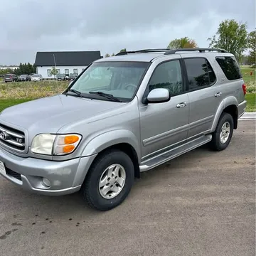 2003 Toyota Sequoia SR5 Sport Utility 4D