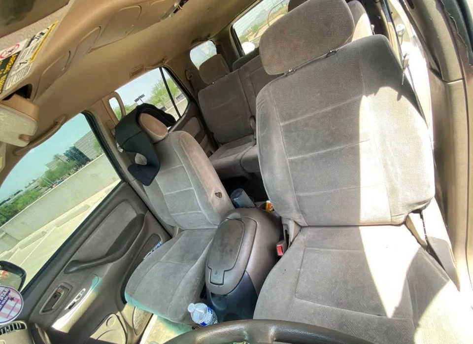 2003 Toyota Sequoia 1st Gen - Image 5 of 16