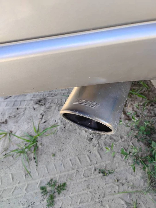 2003 Toyota Sequoia 1st Gen - Image 7 of 12